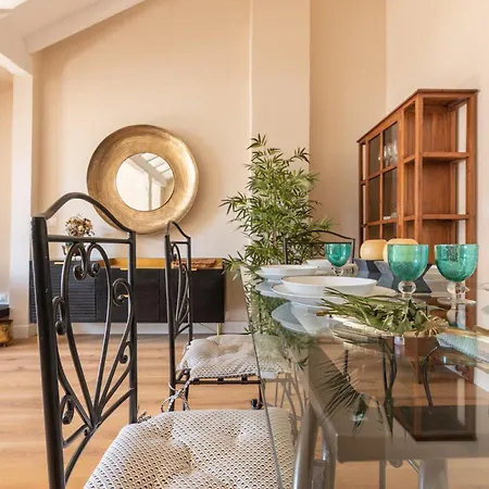 Апартаменты Jm8-clasico Y Espacioso En Pleno Centro De